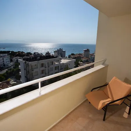 Tuntas Family アパートホテル 4*