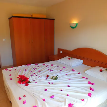 Hotel apartamentowy Tuntas Family