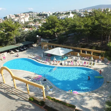 Aparthotel Tuntas Family