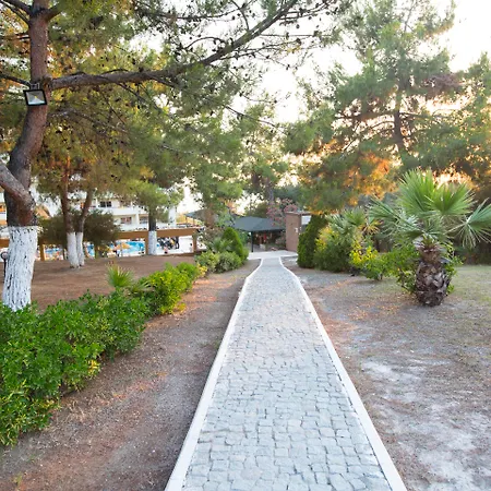 Hotel apartamentowy Tuntas Family Kusadası