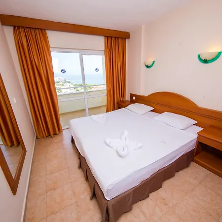 Tuntas Family Hotel apartamentowy