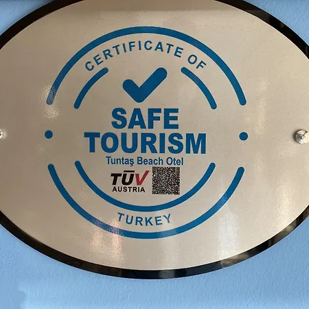 تونتاش فاميلي سويتس كوساداسي 4* كوشاداسيه