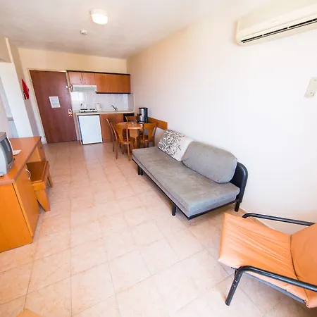 Tuntas Family Kusadasi