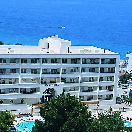 Ξενοδοχείο με διαμερίσματα Tuntas Family Κουσάντασι