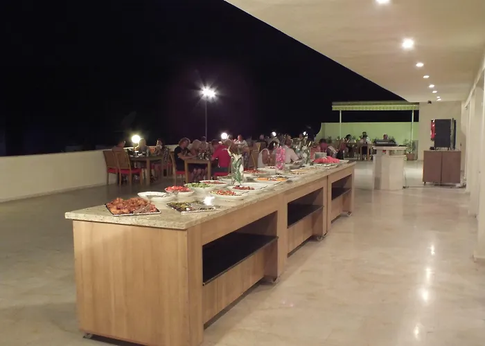 Tuntas Family 4* Kuşadası