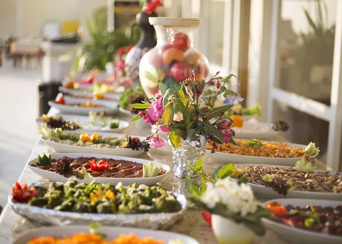 Tuntas Family Aparthotel Kusadası