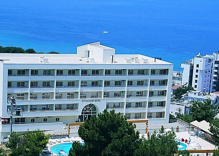 Apart Otel Tuntas Family Kuşadası